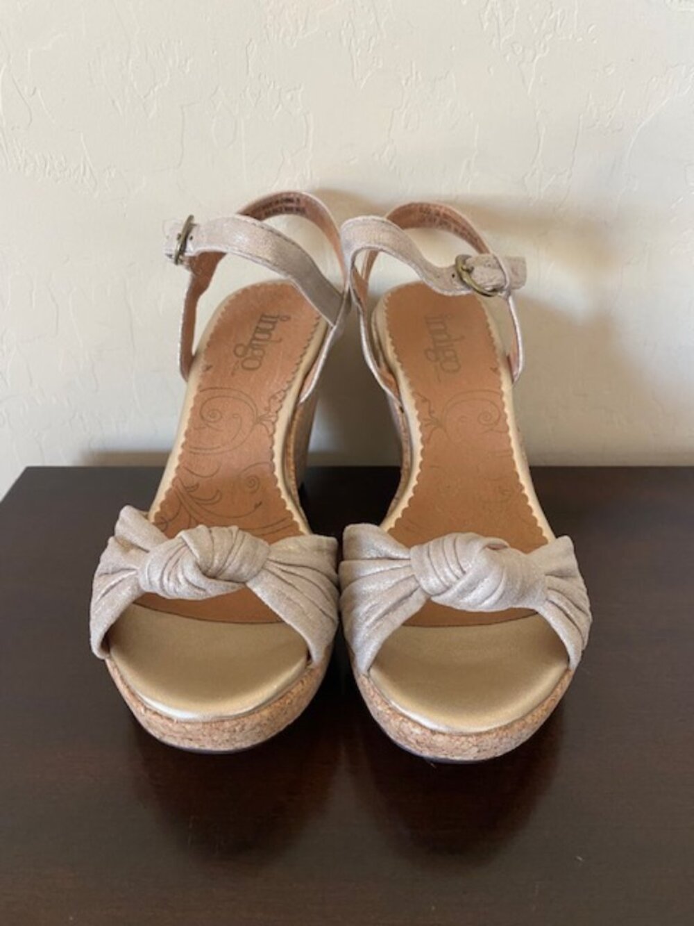 Indigo By Clarks Leather Knotted Cork Wedge Open Toe Sandals Gold Metallic 5M